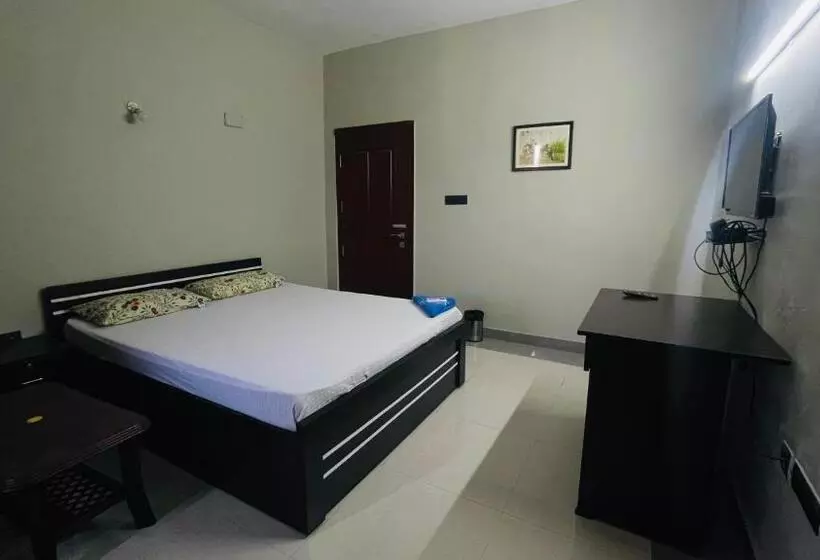 ペンション Ashirwad Hillview Guest House