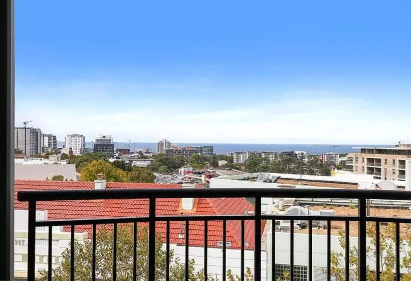 Majatalo It S Paradise Here, Private Room With Breakfast And 2 Cats