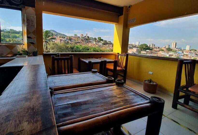 پانسیون La Mercedes Lite Hostal By Mh