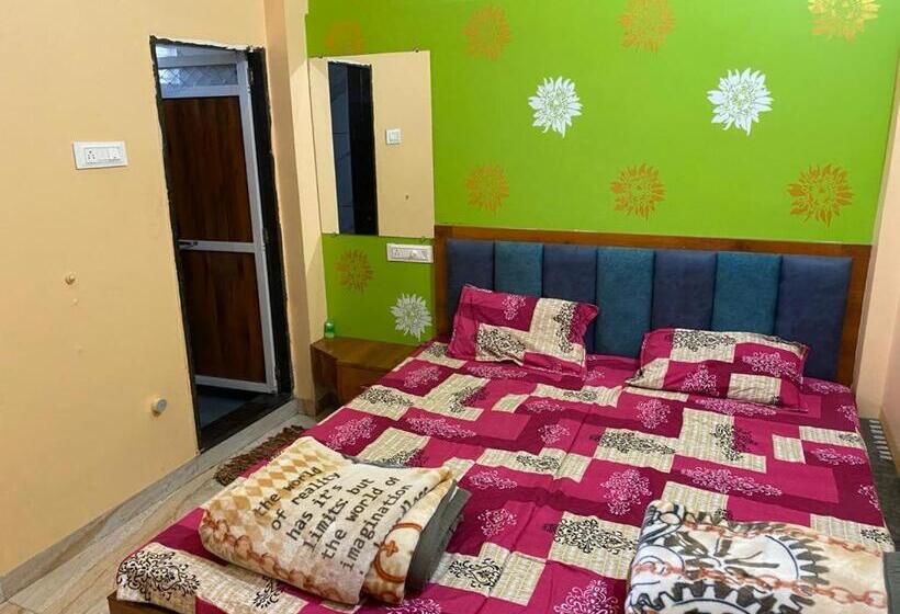 פנסיון Rajoriya Residence