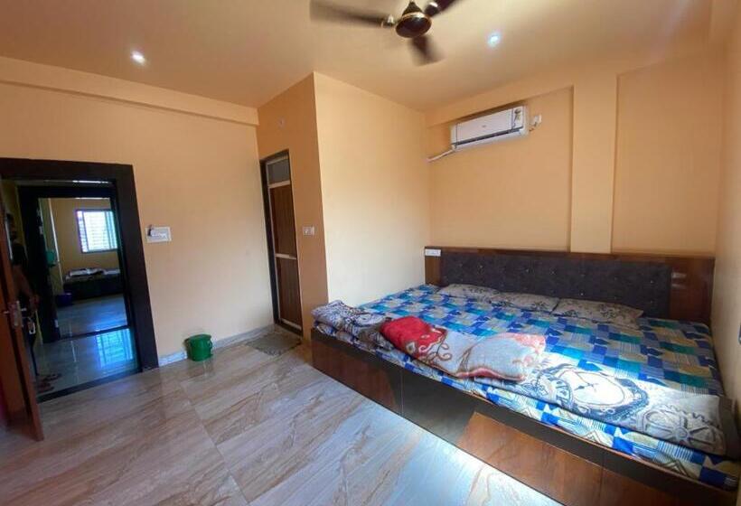 פנסיון Rajoriya Residence