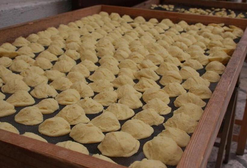 پانسیون Residenze Benedetto Croce