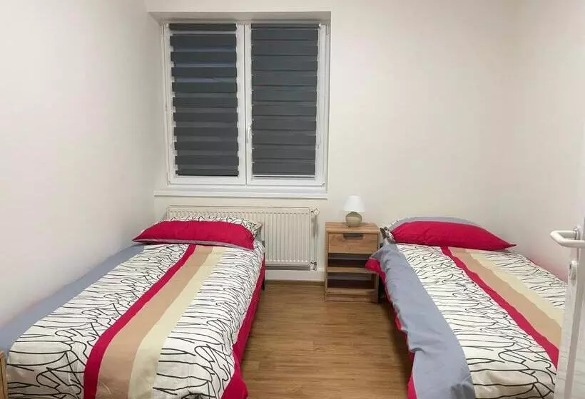 ペンション Restaurace Hamburk S Ubytováním