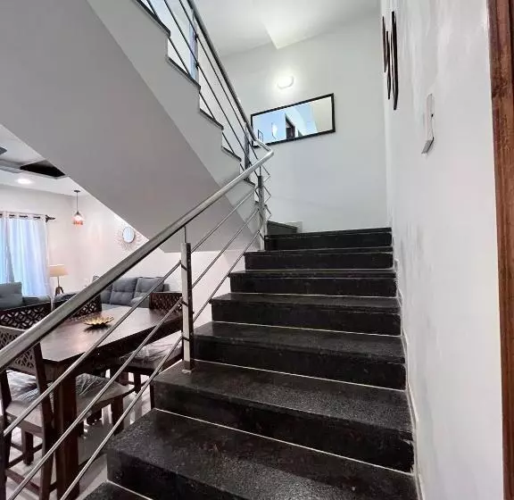 Pension Villa White Grove