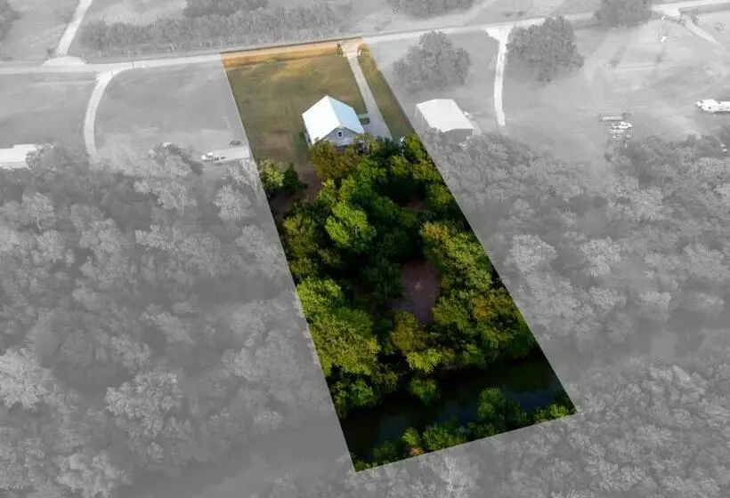 Majatalo Waterfront Haven   Sleeps 19   Home Cinema   Dock   Weatherford Tx