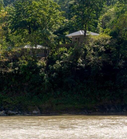 Курорт Riviera Van Villas