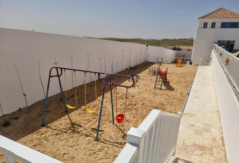 منتجعات روابي القمر