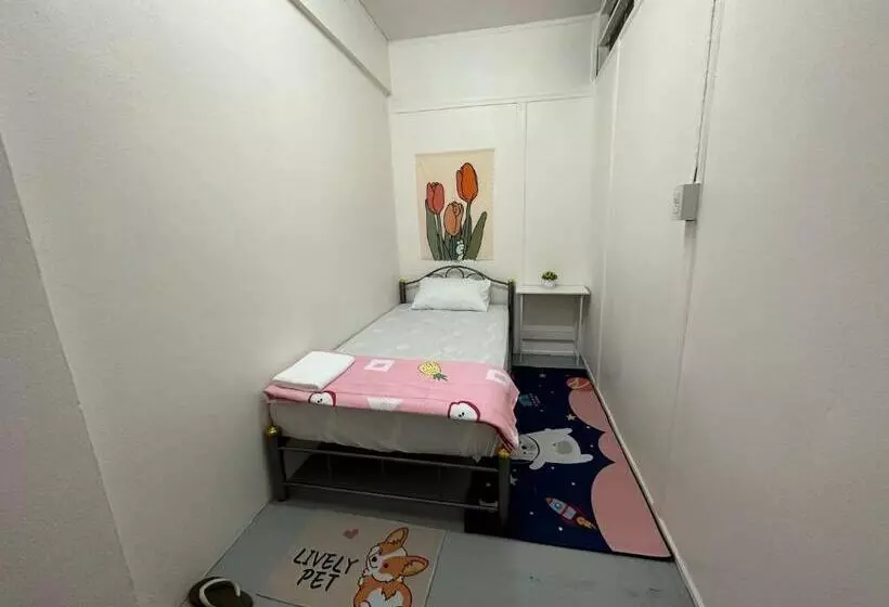 ユースホステル Madam Guesthouse