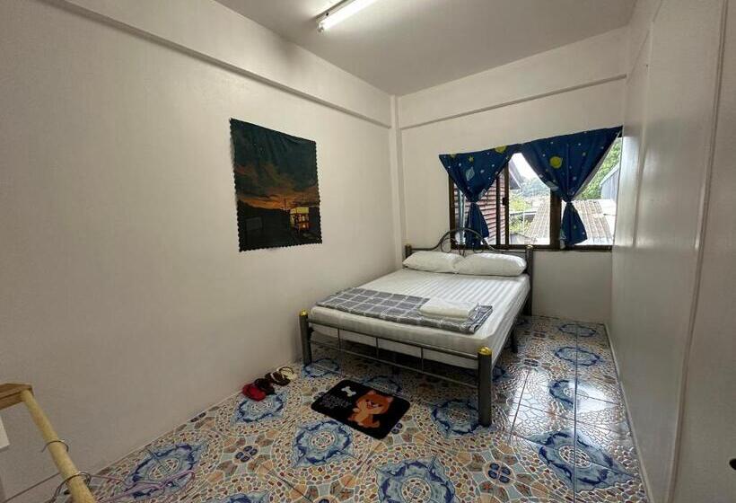 هاستل Madam Guesthouse