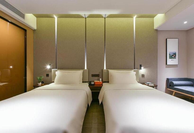 Atour Hotel Dongguan Nancheng International Trade Center