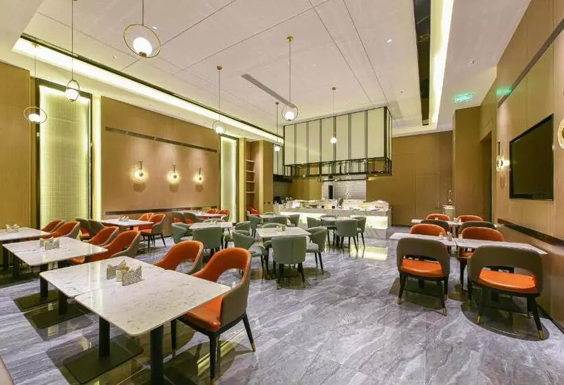 Atour Hotel Dongguan Nancheng International Trade Center