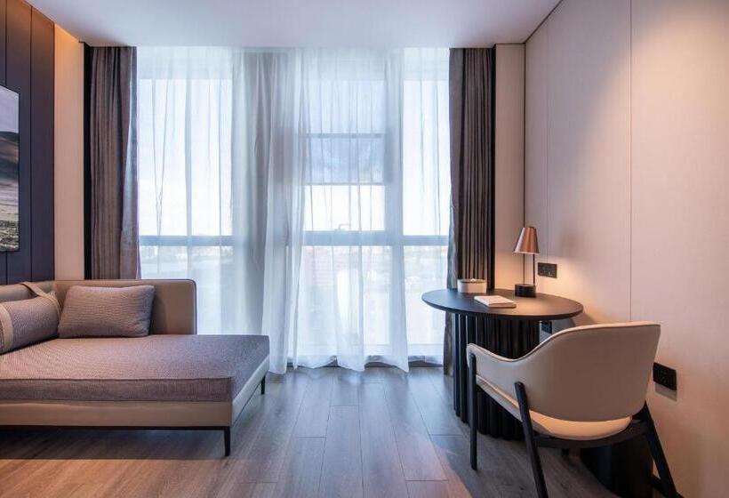 Atour Hotel Guangzhou Huangpu Development Zone Baoying