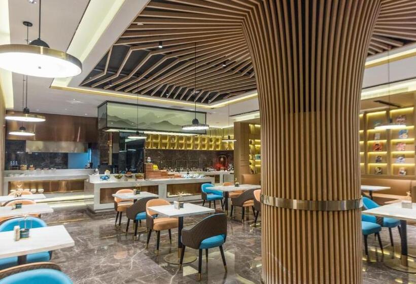 Atour Hotel Kunming Cuihu