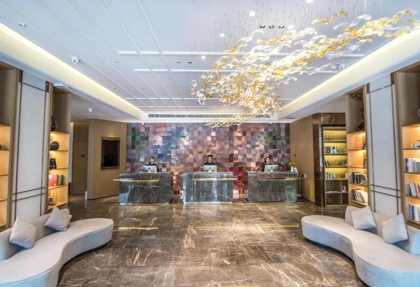 Atour Hotel Kunming Cuihu