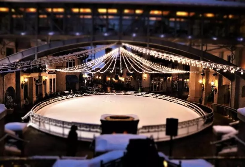 Austria Haus Club