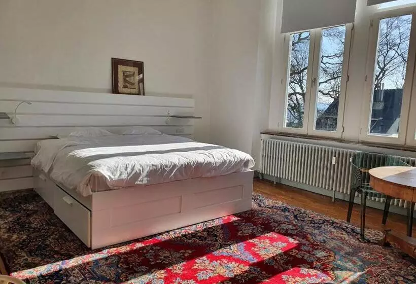 Aamiaismajoitus (B&B) Le Chateau Blanc