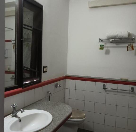 צימר Wom Beach Front Heritage Villa