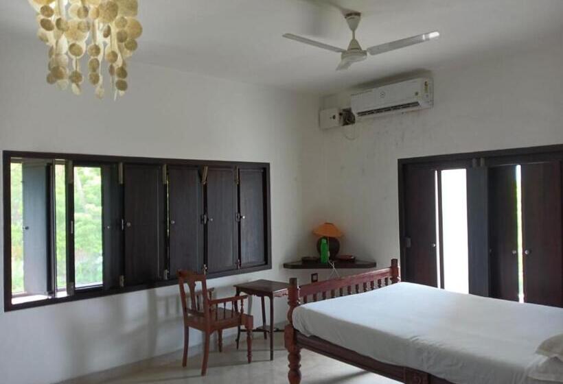 צימר Wom Beach Front Heritage Villa