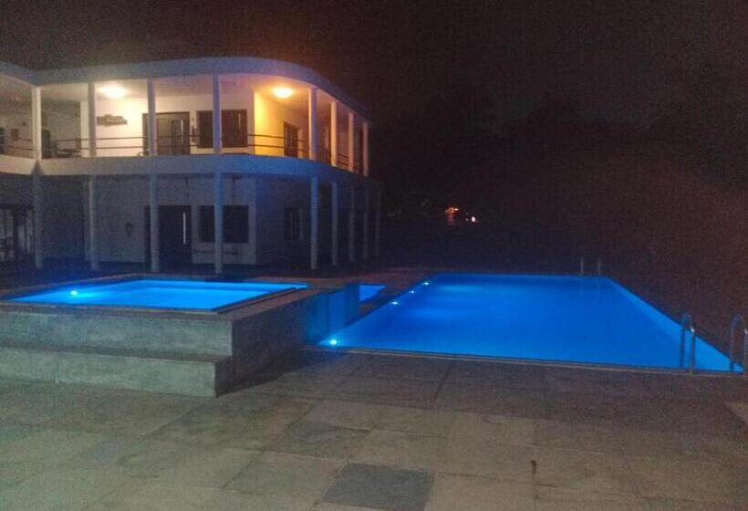 צימר Wom Beach Front Heritage Villa