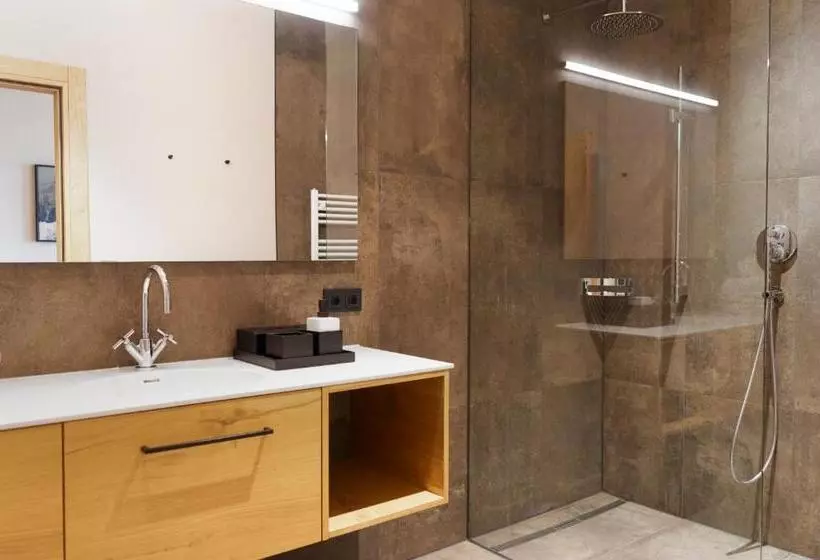 Heimat 1495m Appartement Typ 2