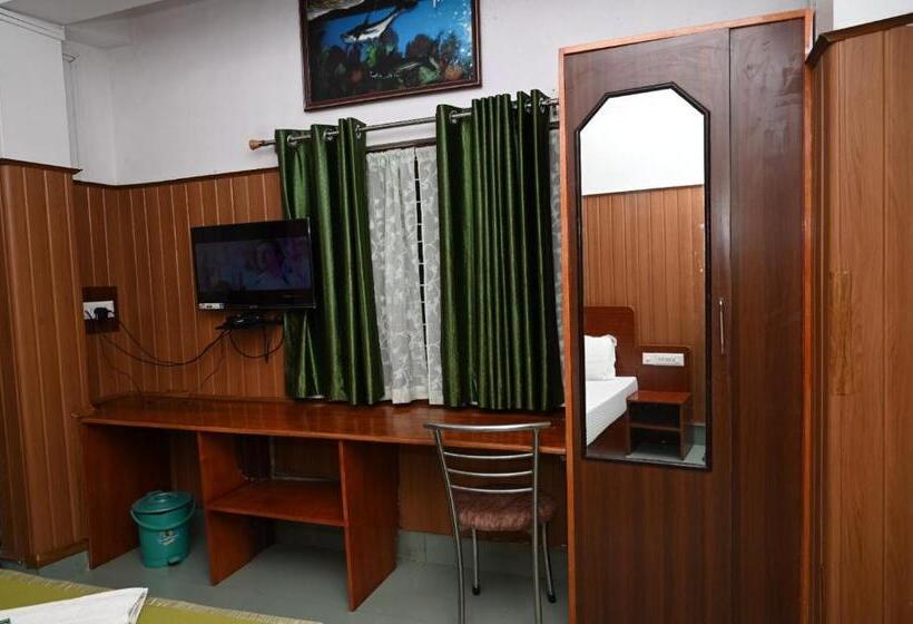 Hotel Andaman Evergreen Residency