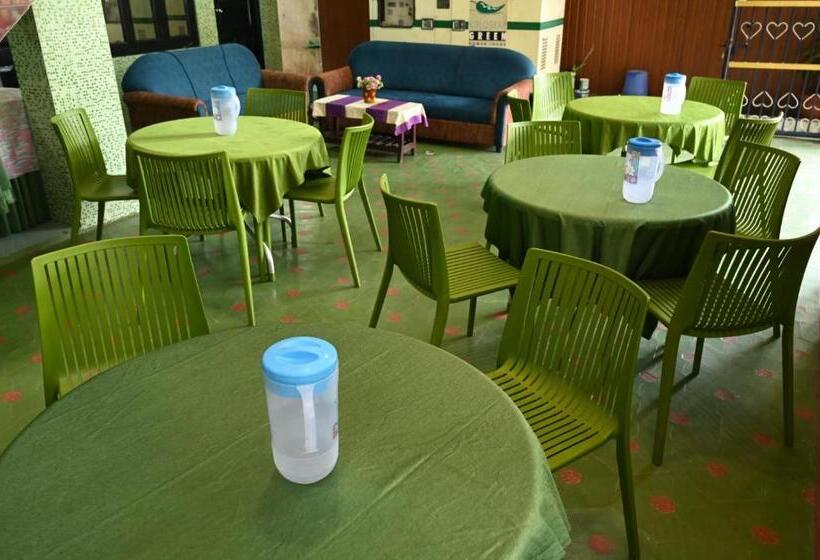 Hotel Andaman Evergreen Residency