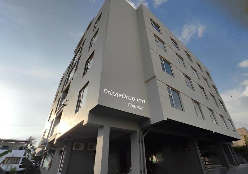 בית מלון כפרי Drizzledrop Inn Chennai