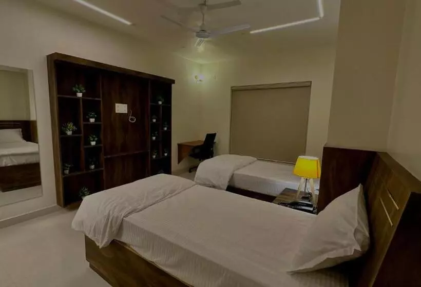 Hotelli Drizzledrop Inn Chennai