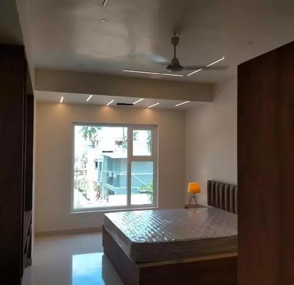 Hotelli Drizzledrop Inn Chennai