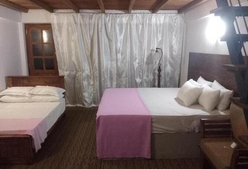 בית מלון כפרי Kadiyanlena Eco Resort