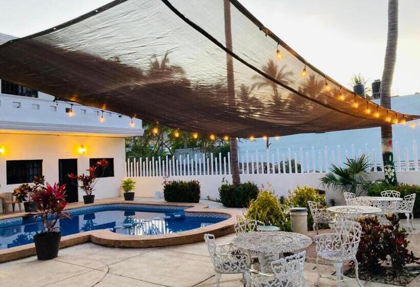 فندق Kale  Iztac