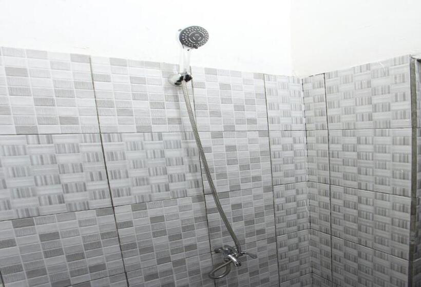 호텔 Oyo 93267 Barokah Rooms Syariah