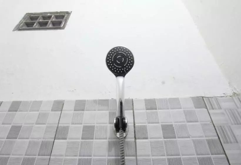 ホテル Oyo 93267 Barokah Rooms Syariah