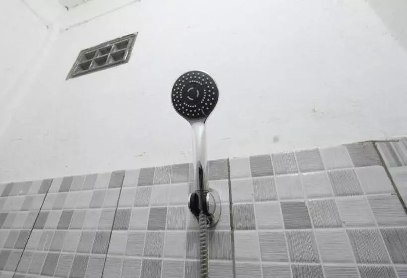 ホテル Oyo 93267 Barokah Rooms Syariah