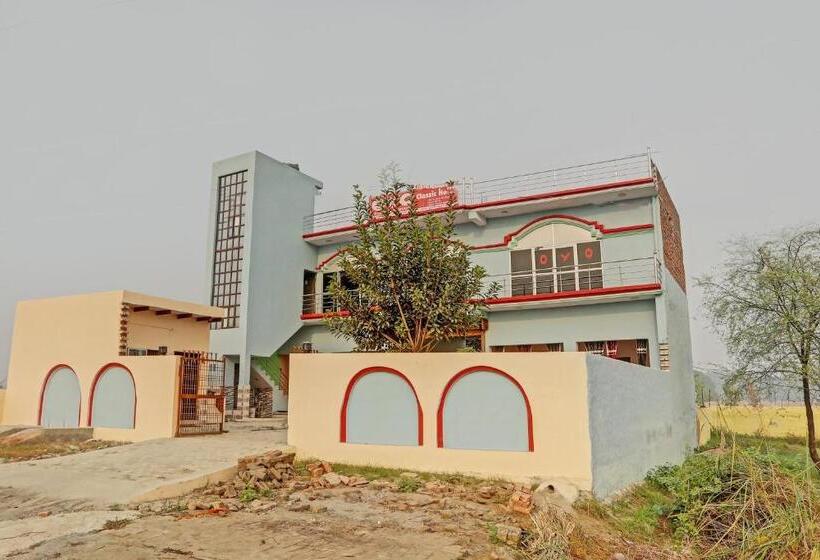 Отель Oyo Classic