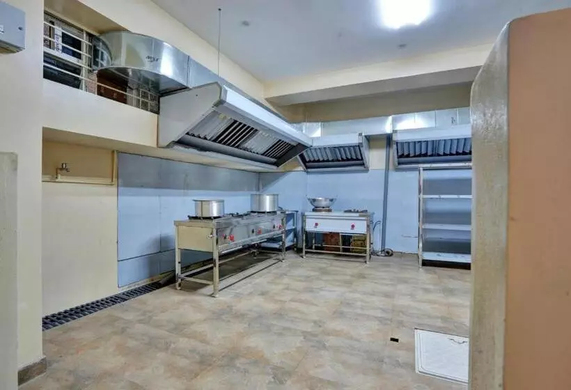 Hotel Oyo Ssv Comforts