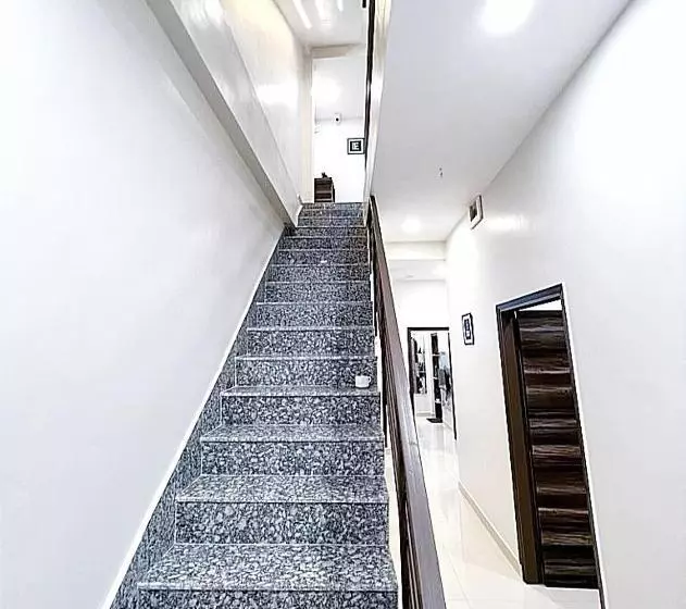Hotelli The Grand Inn Ludhiana Super King Rooms Special For Families, Couples, Corporate, Solo Travell