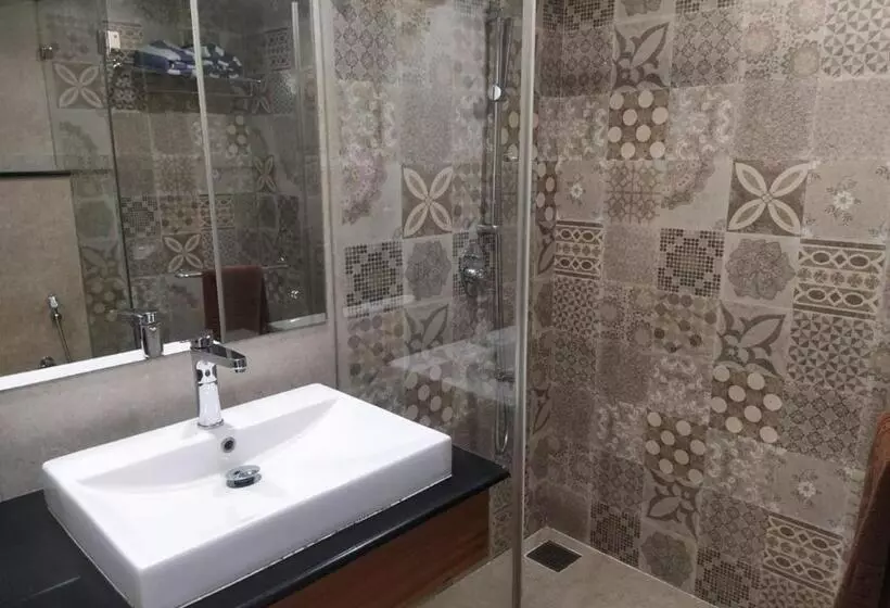Jvk Park Hotel Kerala