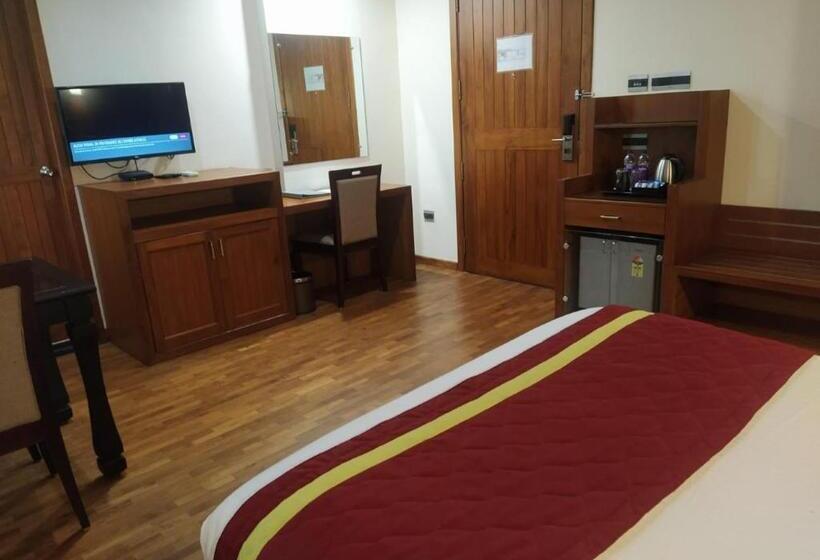 Jvk Park Hotel Kerala