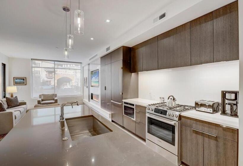 Lift By All Seasons Resort Lodging