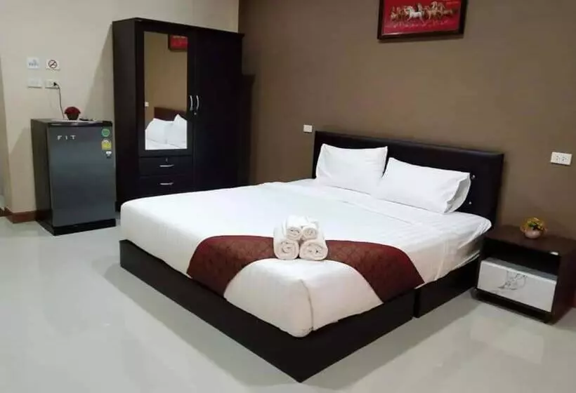 Minton Resort มิลตั้น รีสอร์ท