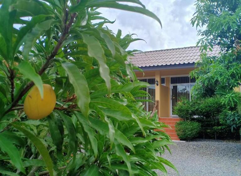 Minton Resort มิลตั้น รีสอร์ท