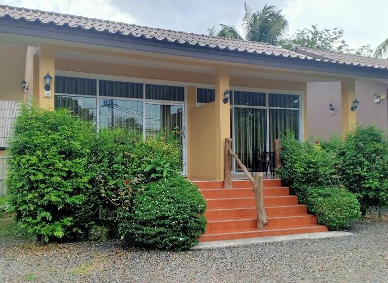 Minton Resort มิลตั้น รีสอร์ท