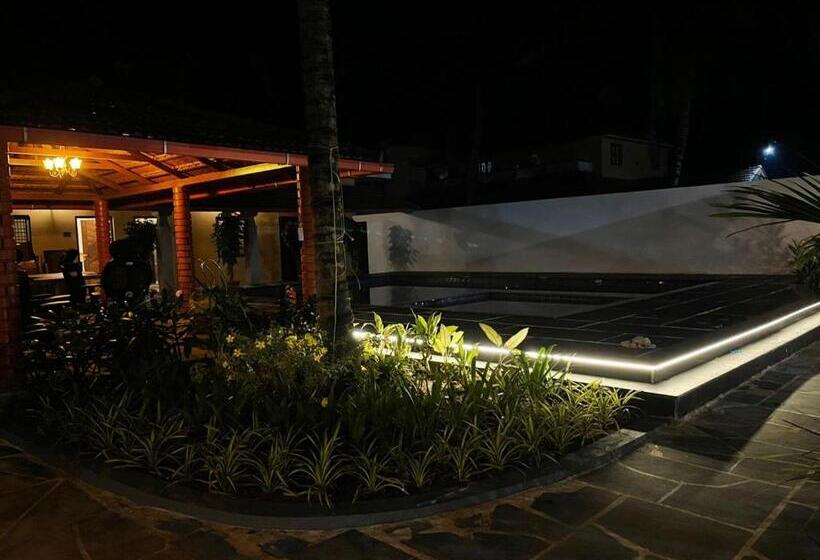 פנסיון Ooru Homestay