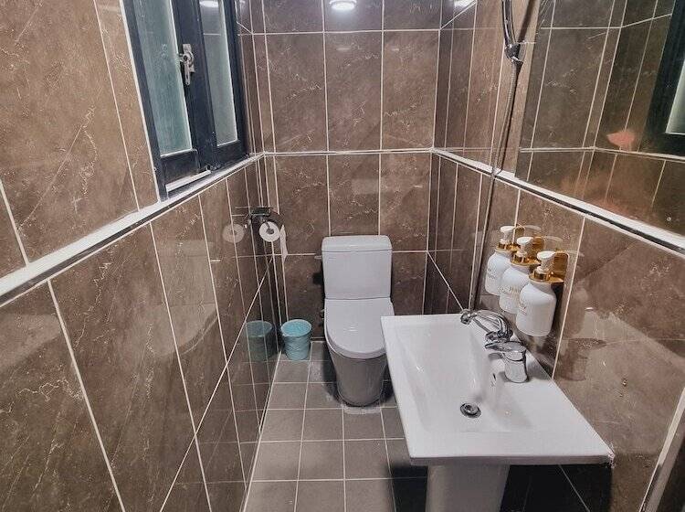 膳宿费 Space Guesthouse