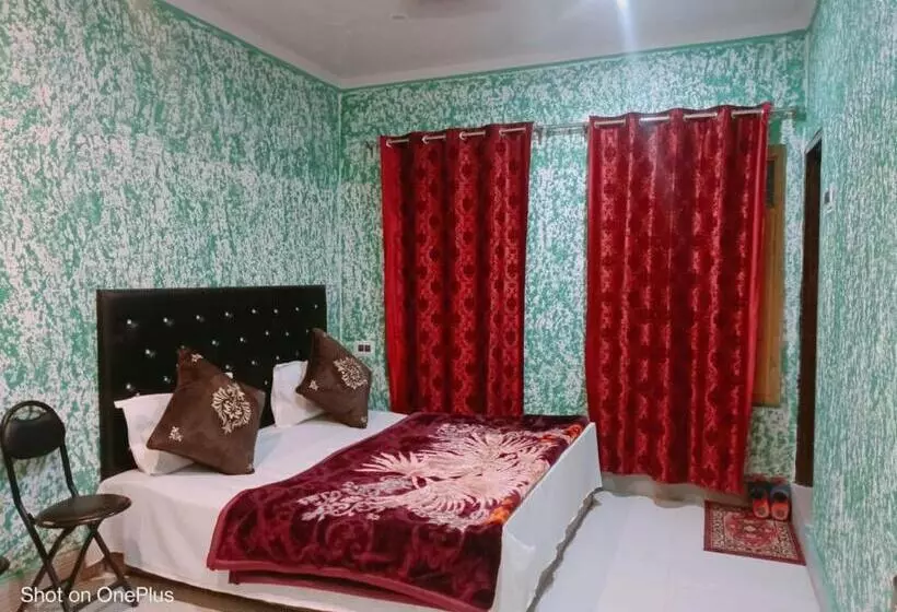 Majatalo Sunlight Srinagar