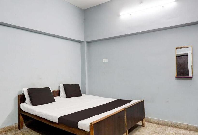 Spot On Sky Blue Hotel 2