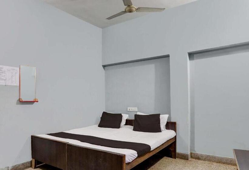 Spot On Sky Blue Hotel 2