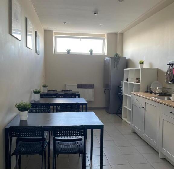 هاستل Vaidoto 33