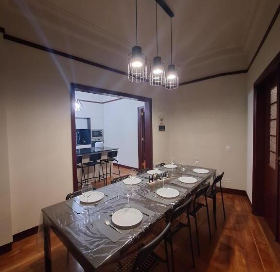 هاستل Easy Host Porto